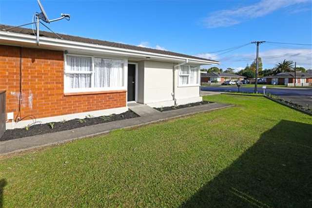 2/11 Lynette Place Mangere_4