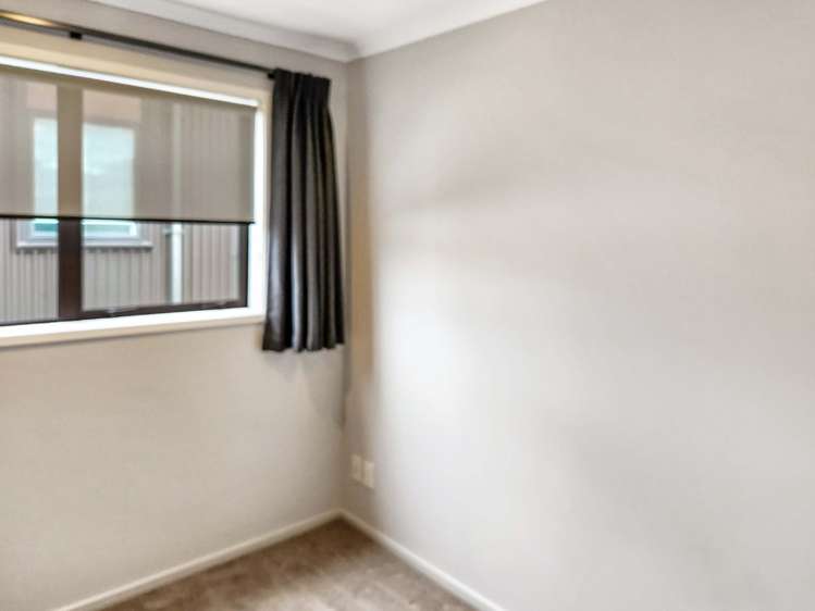 20 Latimer Way Petone_12