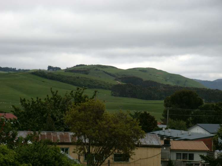 1 Burns Street Owaka_3