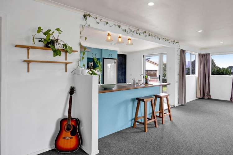 1 Pohutukawa Drive Opunake_9