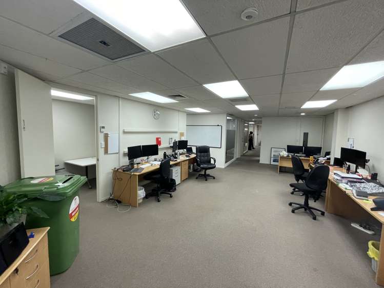 27 Great South Road Epsom_2