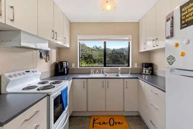 1/111 Spinella Drive_1