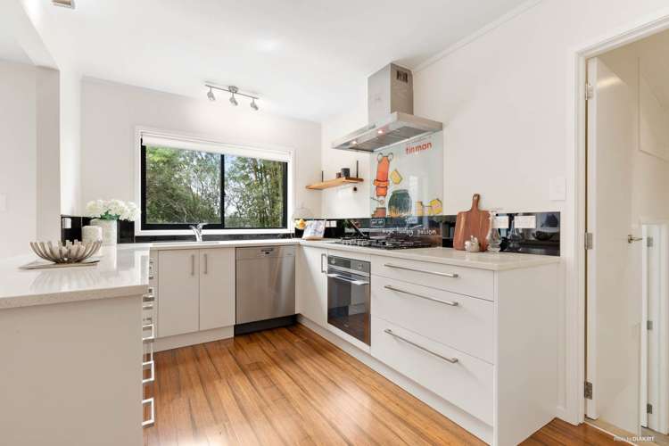 687a East Coast Road Browns Bay_6