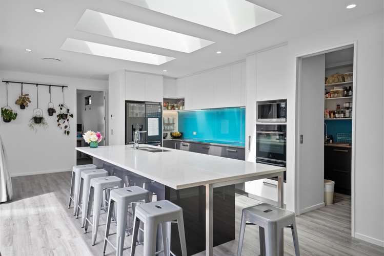 153 Metehau Street_4