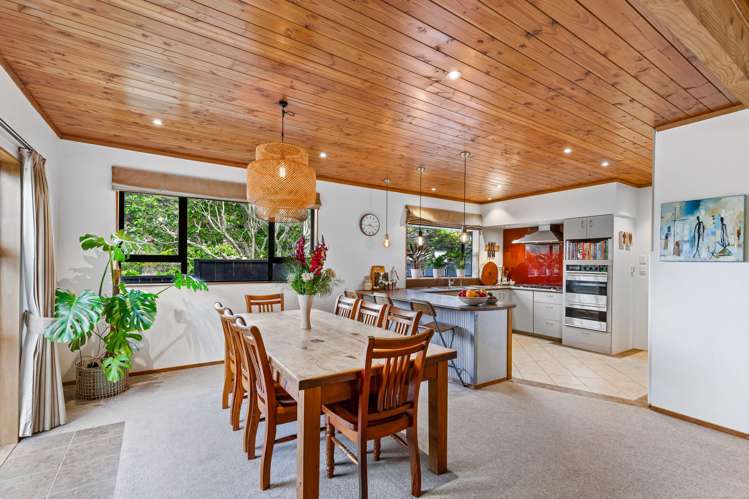 18 Awhiorangi Promenade Swanson_18