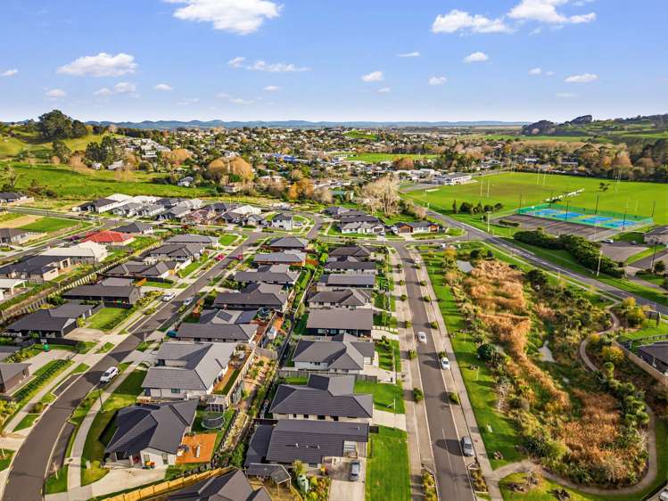 14 Urumaraki Avenue Helensville_30