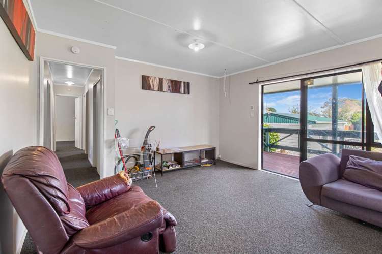 19 Vera Street Marton_2