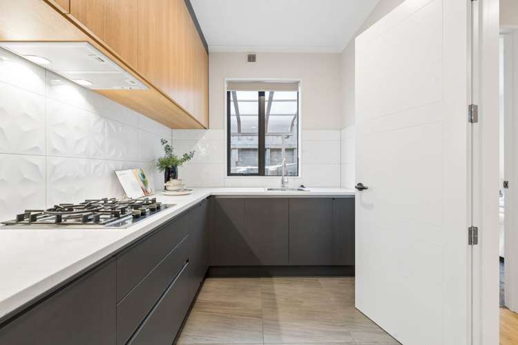 20 Piki Street Flat Bush_13