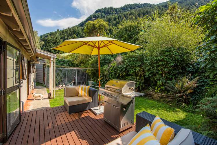 11 Evergreen Place Fernhill/Sunshine Bay_13