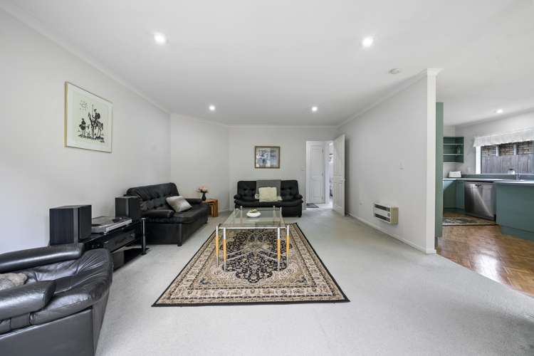 63/42 Main Road Tawa_7