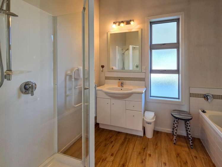 8 Dwyer Place Lake Tekapo_8