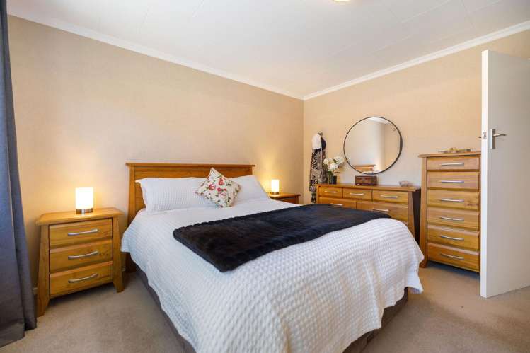 48 Centennial Avenue Arrowtown_16