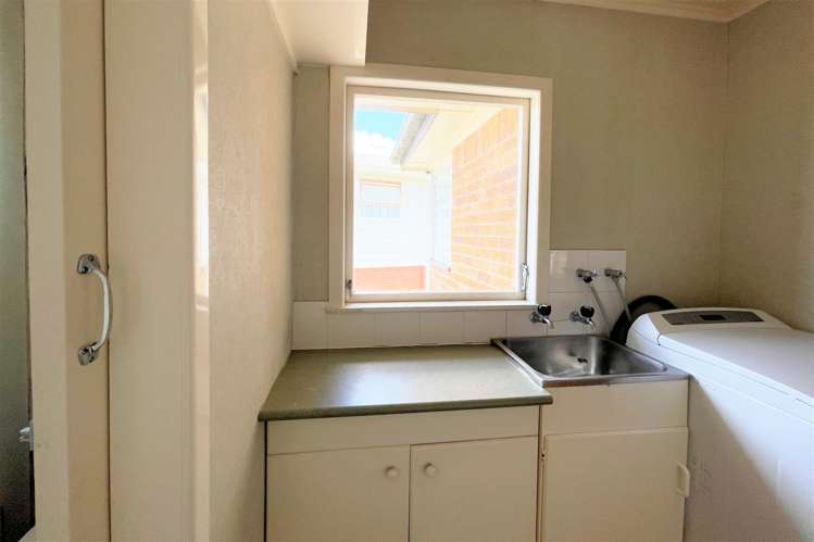 85 Main North Road Otorohanga_19