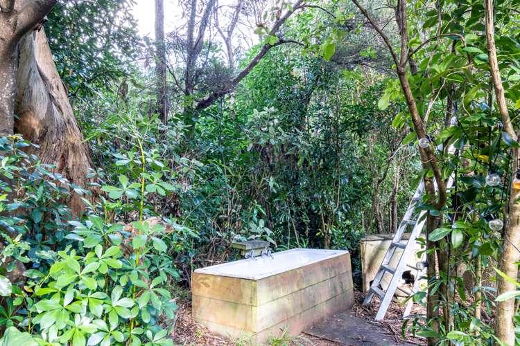 1399 Pack Spur Road Mataikona_18