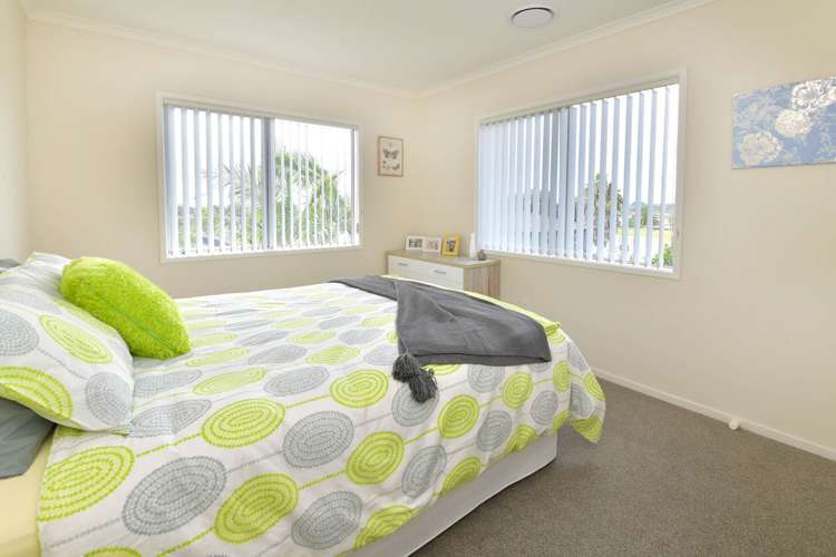 5 Totara Views Drive Red Beach_15