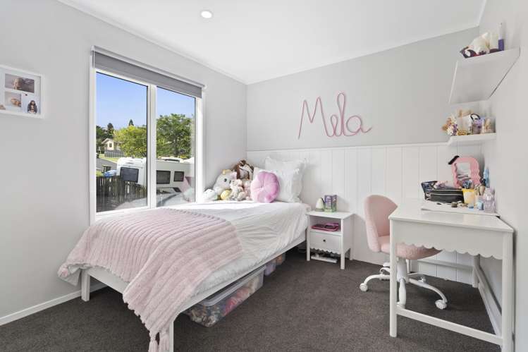 21 Albert Hall Drive Red Beach_12