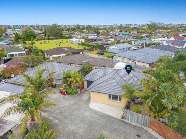 37c Doment Crescent Orewa_1