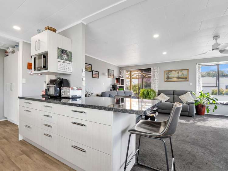 7 Katterns Street Katikati_2