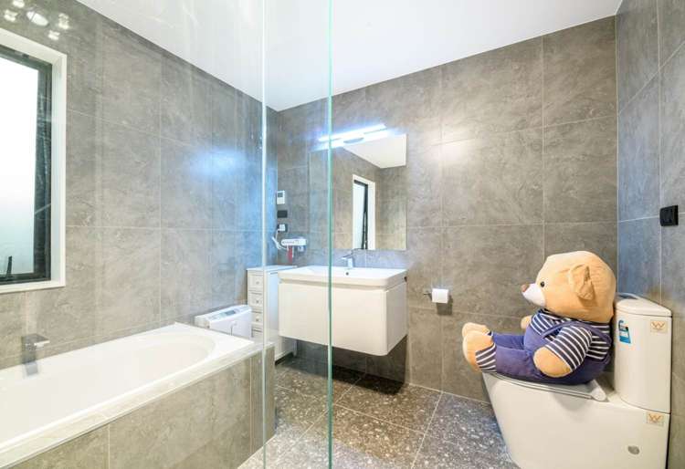 15 Silvereye Road Hobsonville_12