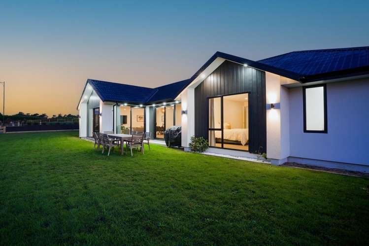 6 Chatham Rise Seaward Bush_53