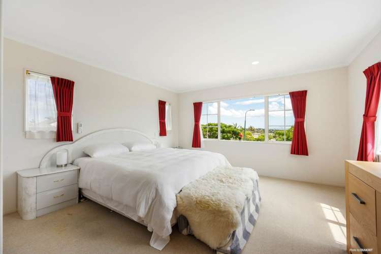 22 Heyington Way East Tamaki Heights_11