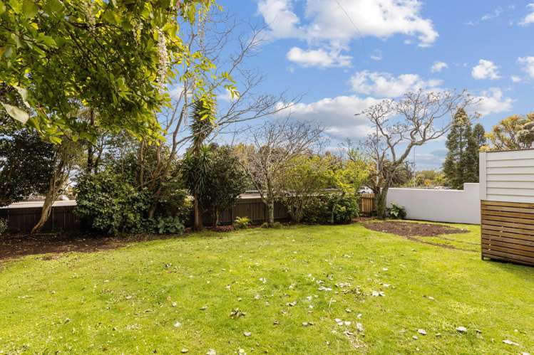 30 Waiwaka Terrace Strandon_24