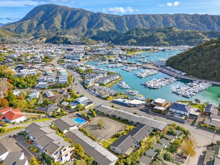 4E Rutland Street Picton_19