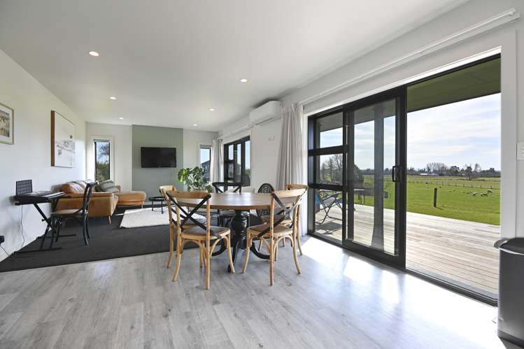 272 Middle Road Havelock North_20