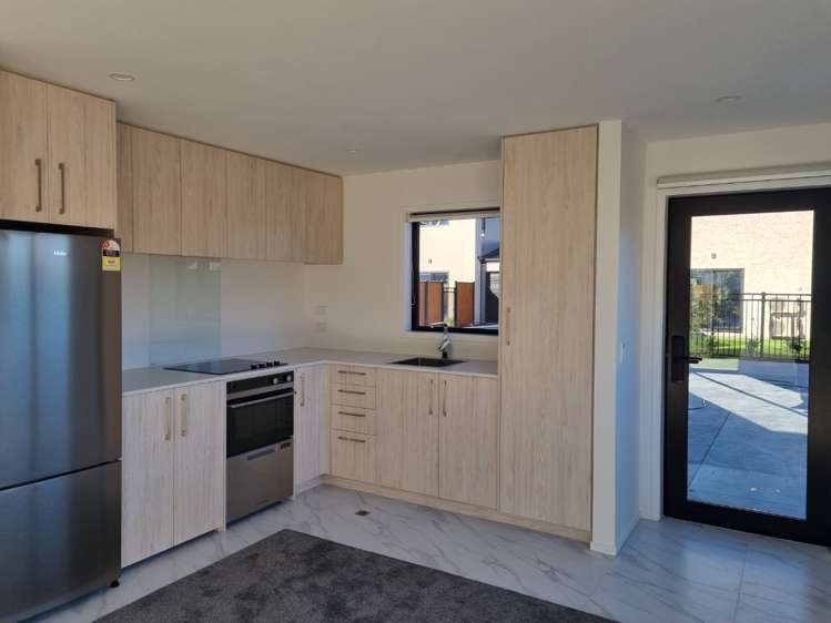 4/4 Matata Place Dallington_3