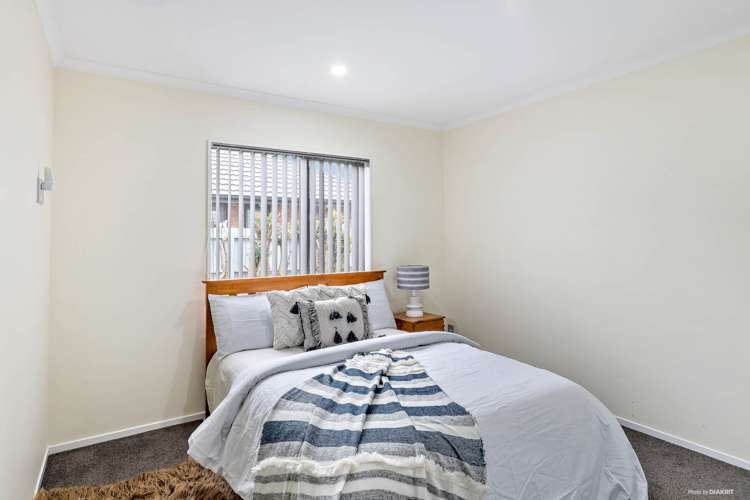 403a West Coast Road Glen Eden_11