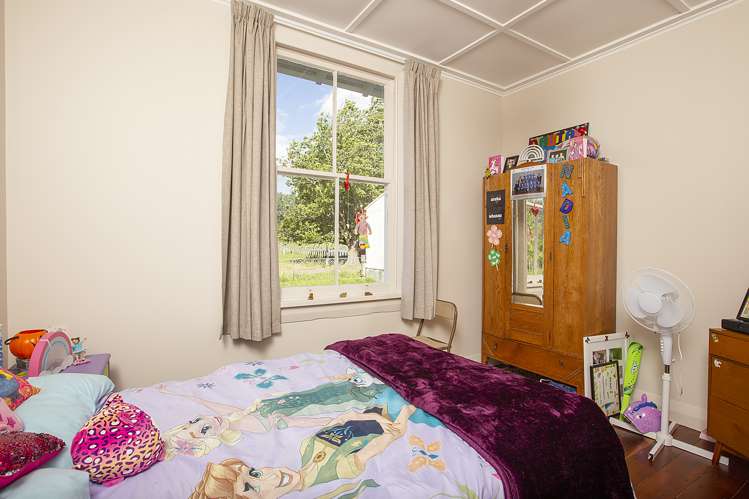 6 Charles Street Tinui_7