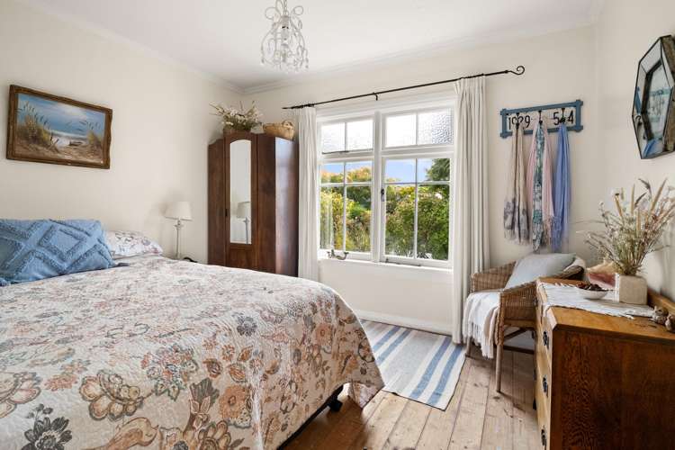 10 Muri Street Aramoana_15