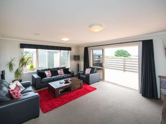 8 Fallow Avenue Feilding_2