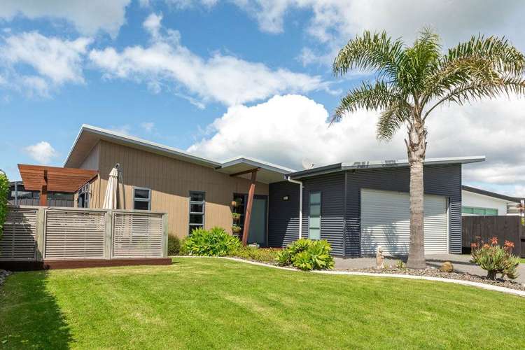 7 Surfers Avenue Waihi Beach_0