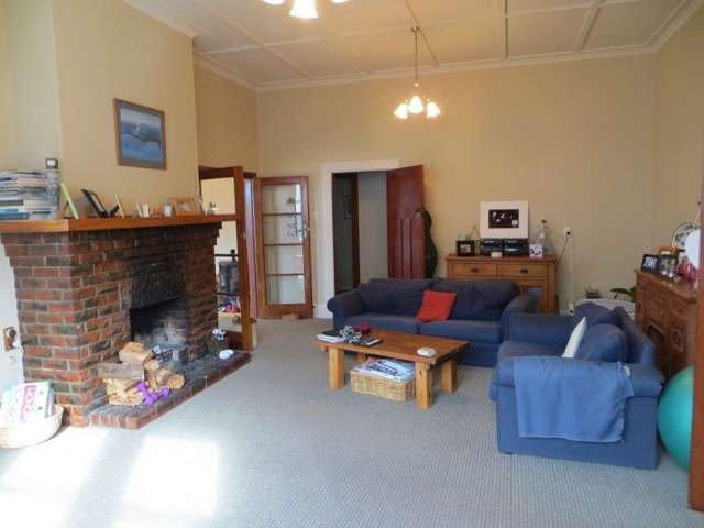 8 King Street Dannevirke_4