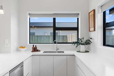 1 Plains Avenue_4
