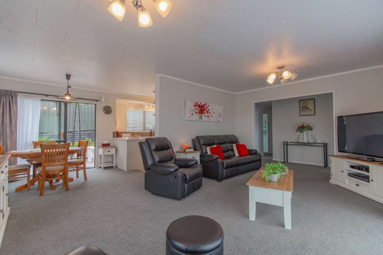 12 Willow Grove Morrinsville_1