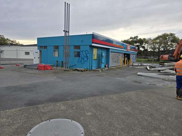 14 - 16 The Strand Wainuiomata_2