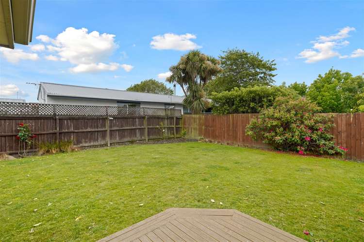 22 Ballymena Drive Belfast_22