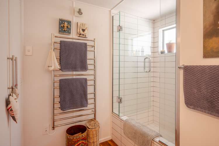 2 Tirohanga Terrace Akaroa_26