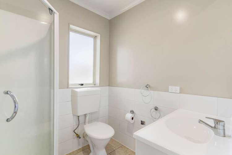 1 Takatu Place Takanini_16