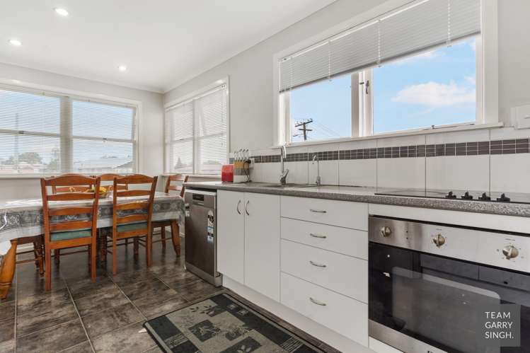 2 Thompson Terrace Manurewa_5