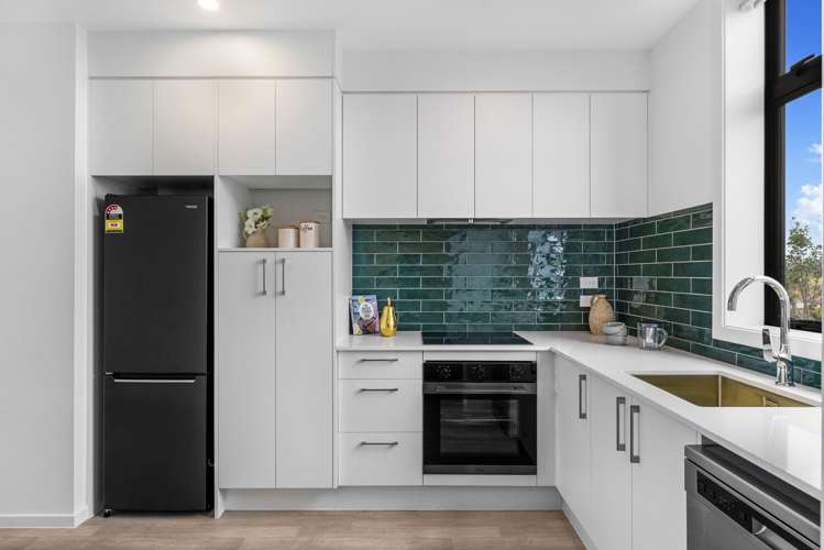 17-35 Raukohekohe Road_4