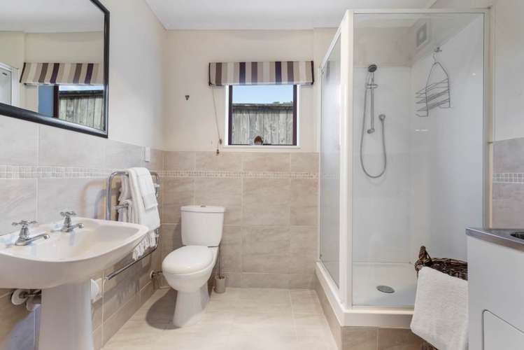 13A Cliff View Drive Green Bay_17