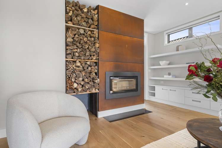 13 Graham Street One Tree Point_13