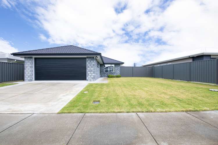 21 Hurunui Drive Te Awa_13