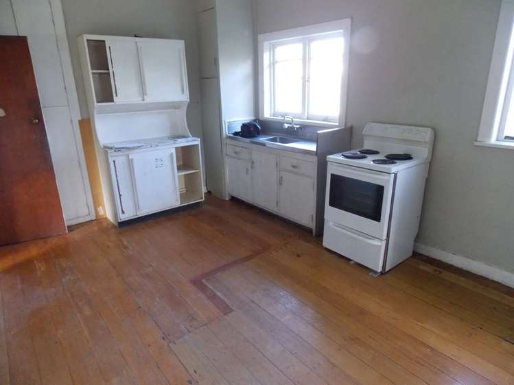 32 Driver Road Mangere East_14