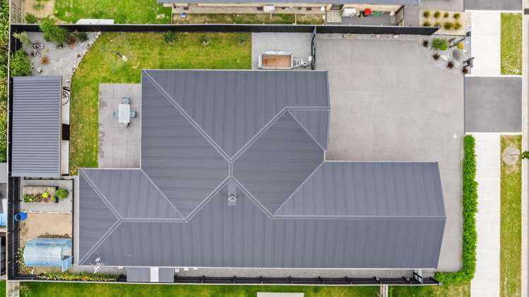 180 Faringdon Boulevard Rolleston_29