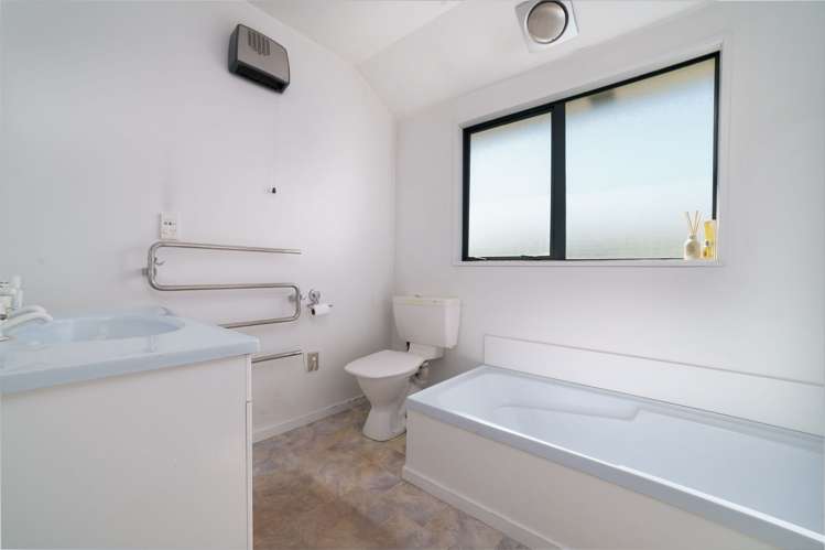 2/68 Fairfield Avenue Addington_11