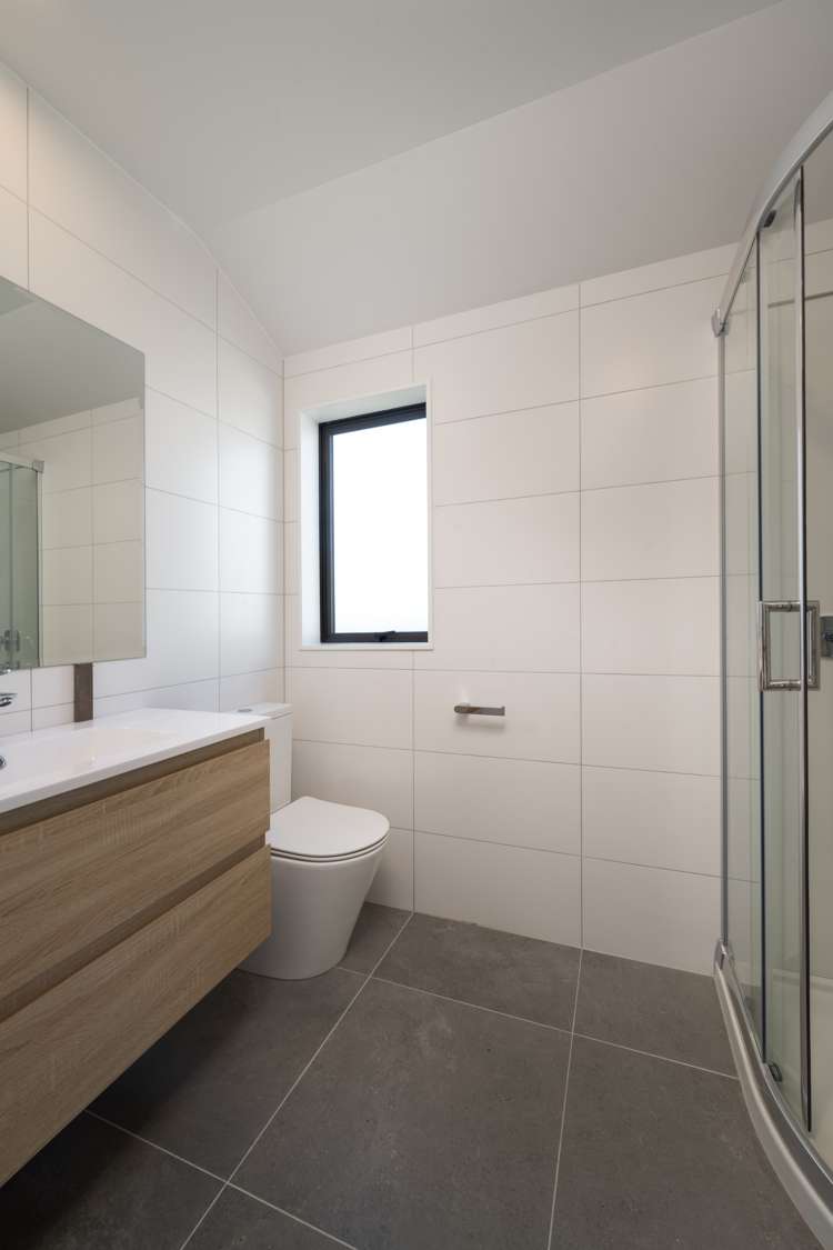 4c Ropata Avenue Point England_6